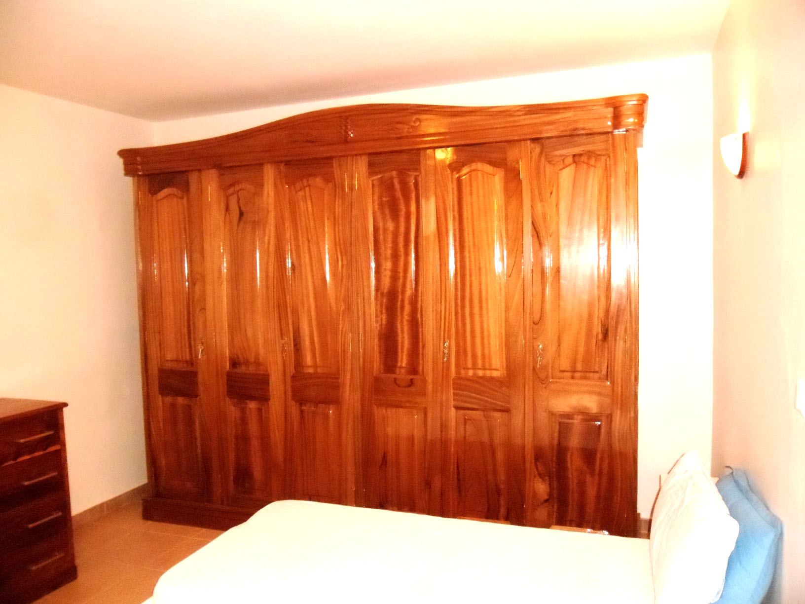 Armoire